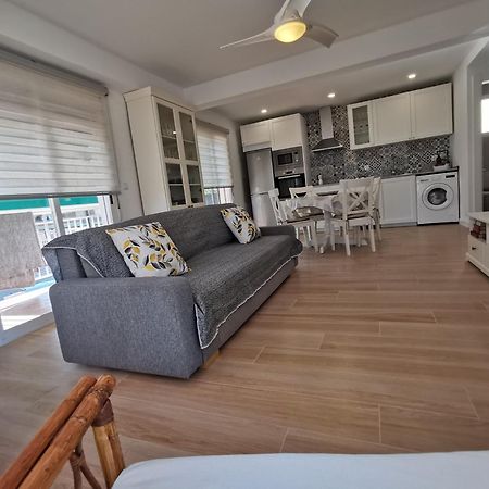 Adelmar Apartment เอลกัมเปโญ ภายนอก รูปภาพ