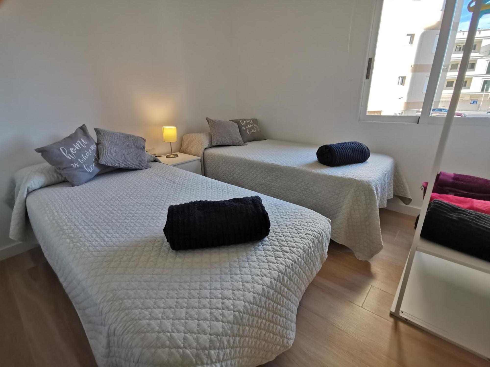 Adelmar Apartment เอลกัมเปโญ ภายนอก รูปภาพ