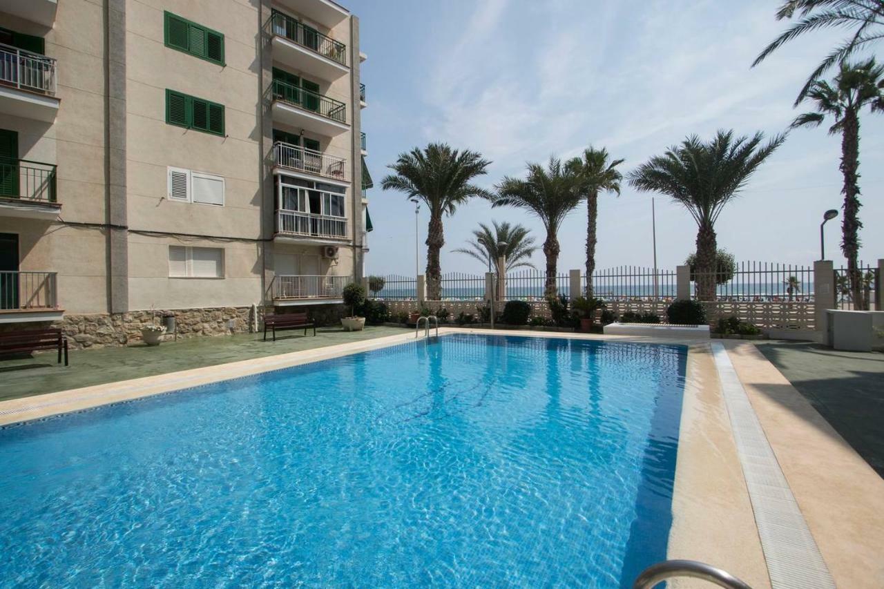 Adelmar Apartment เอลกัมเปโญ ภายนอก รูปภาพ